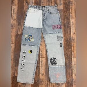 Boohoo Man Peace Symbol, Skulls, Acid Wave Motifs Graphics, Men's Waist 32